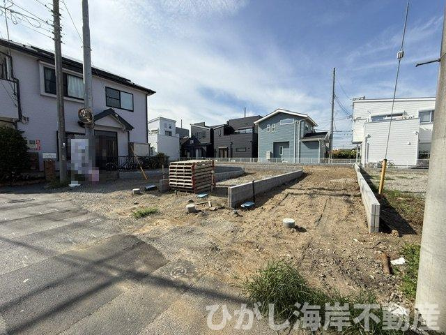 茅ヶ崎市中島　新築戸建　全3棟の外観|8月20日撮影　建築中　現地外観