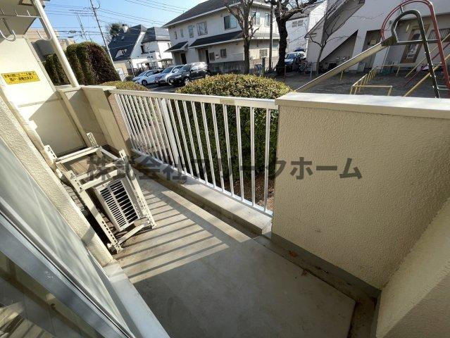 武蔵野市緑町３丁目の賃貸マンションのバルコニー