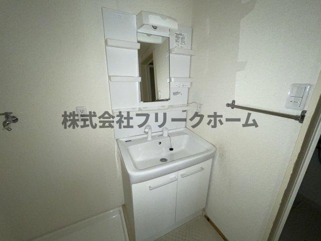 武蔵野市緑町３丁目の賃貸マンションの洗面所