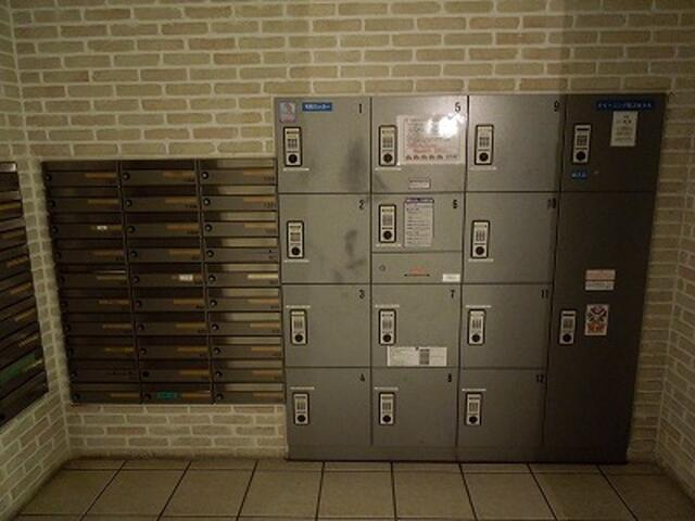 フェニックス笹塚駅前のその他共用部分|宅配ボックス