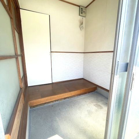 伊達市元町25-10戸建のエントランス