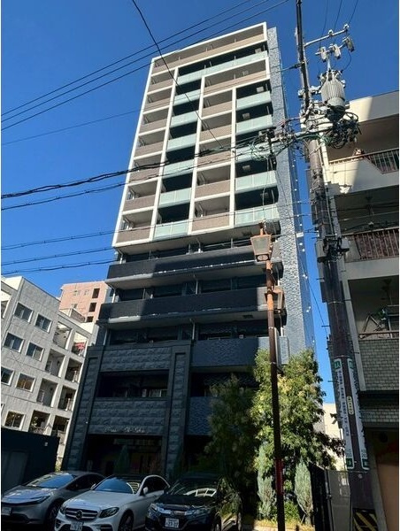 プレサンスTHE栄の外観