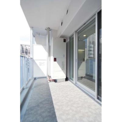 【バルコニー】 | アンビエンテ芝浦 | ※写真は同タイプ住戸です。