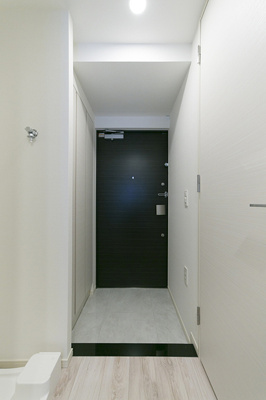 【玄関】 | ライオンズフォーシア築地ステーション | ※写真は同タイプ住戸です。