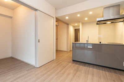 【居間・リビング】 | バウスフラッツ日本橋馬喰町 | ※写真は同タイプ住戸です。