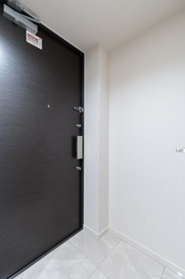 【玄関】 | バウスフラッツ日本橋馬喰町 | ※写真は同タイプ住戸です。