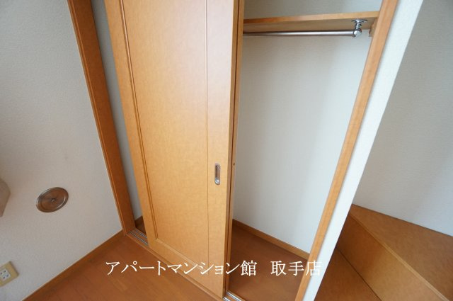 レオパレスKⅡの収納
