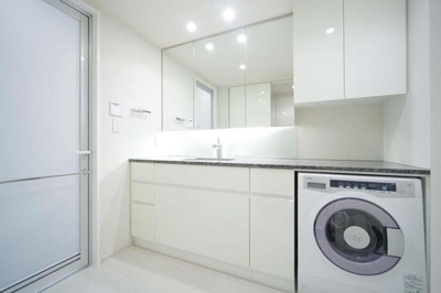 【洗面所】 | パークコート麻布十番　ザ　タワー | ※写真は同タイプ住戸です。