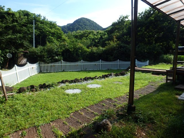 H0258H　東伊豆町大川中古住宅の庭