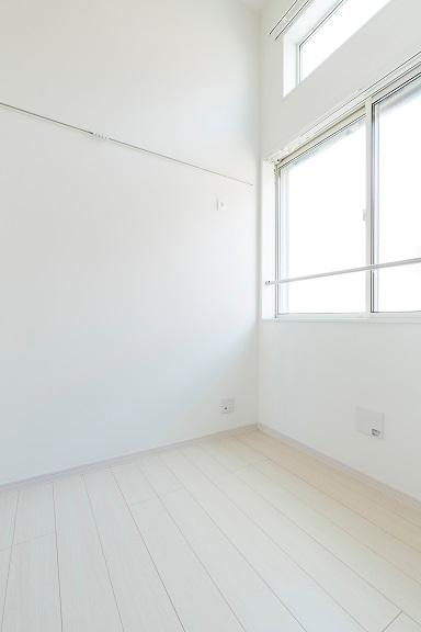 アミティエ東小岩の居間・リビング