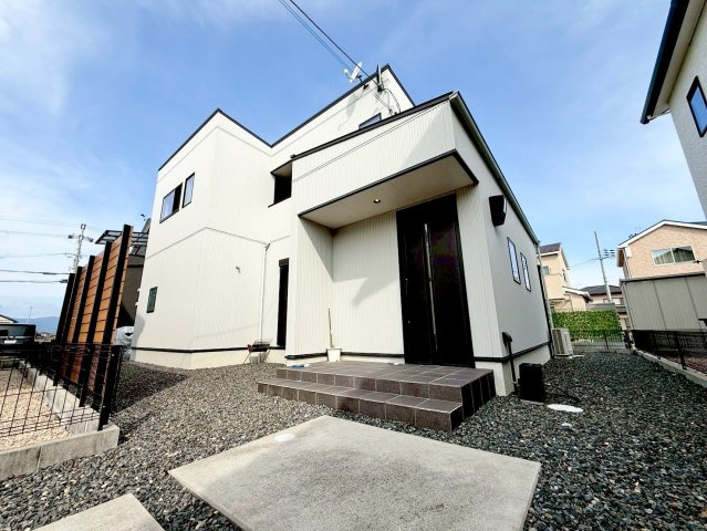 守山市森川原町　中古戸建て