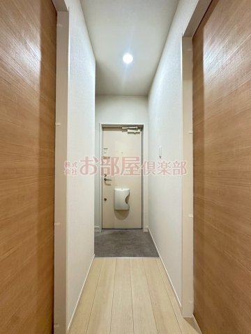 シャンドゥ・フルールB棟の玄関|ゆったりとした玄関です