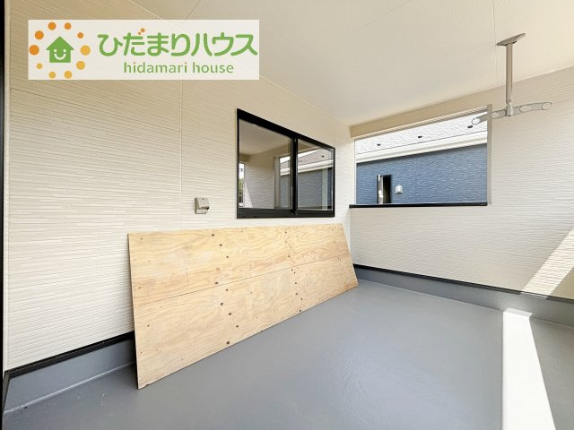 【バルコニー】 | 土浦市小松第7　新築戸建　5号棟 | 人気が高いインナーバルコニーを採用♪天候を気にせず洗濯物を干せ、紫外線も気にせずに済みます(*^^)v