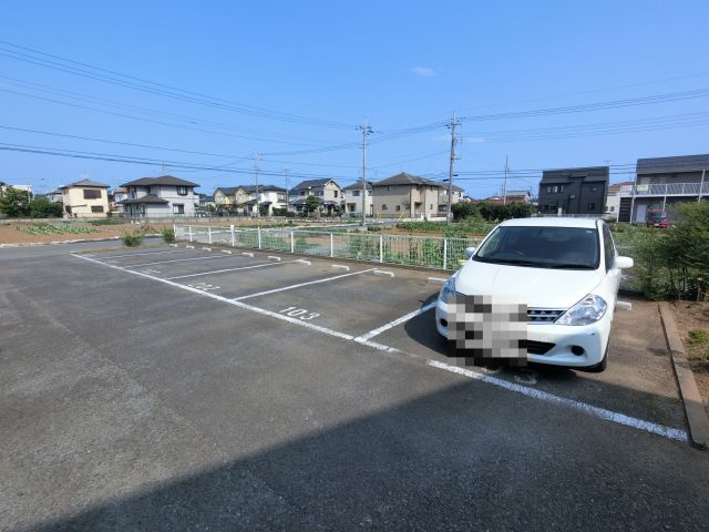 【駐車場】 | ファミリーハイツ　Ⅲ/七栄