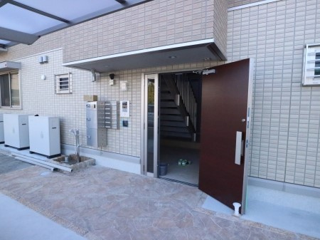 【エントランス】クレスタ 