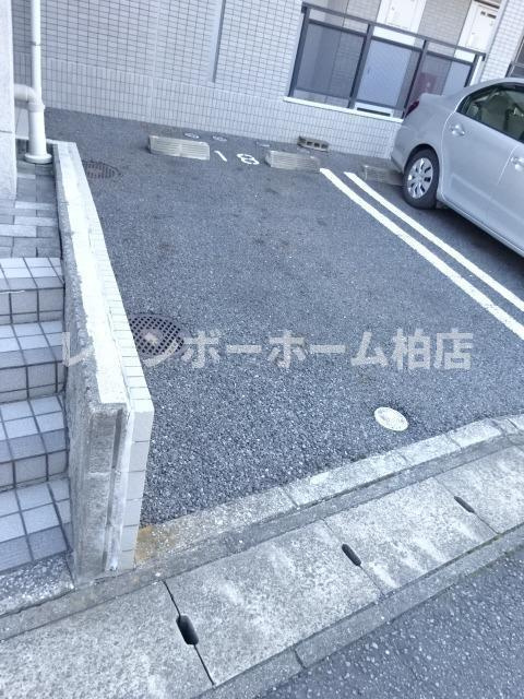 【仲介手数料：50％OFF】対象物件！の駐車場|駐車場があります