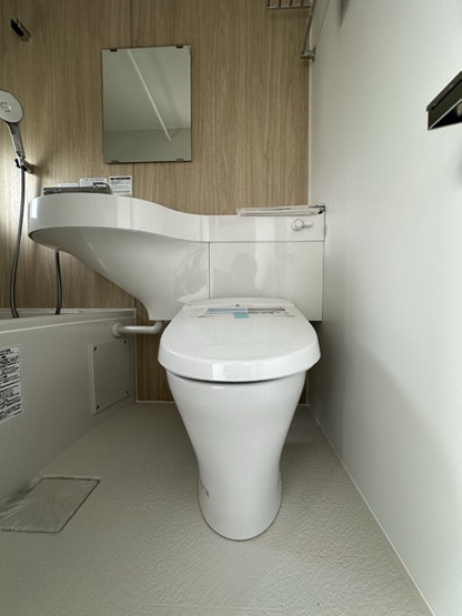 【トイレ】 | 益田ハイツ | トイレは温水洗浄便座付き♪バスルームにあるので水廻りのお掃除が一気にできちゃいますね☆