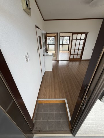 【玄関】