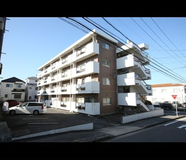 清風マンションの外観