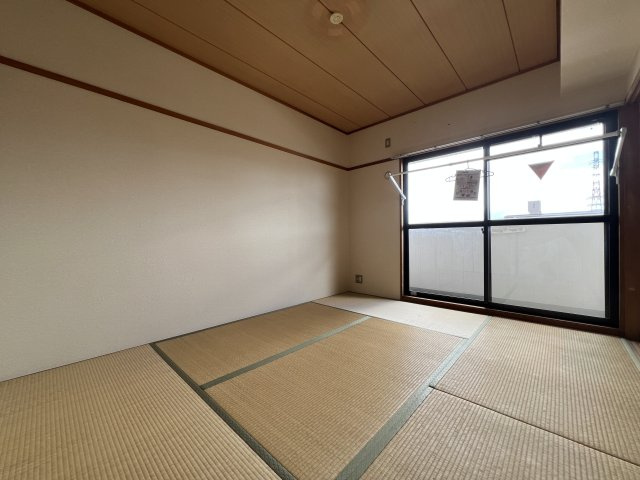 【寝室】 | ボヌール御崎