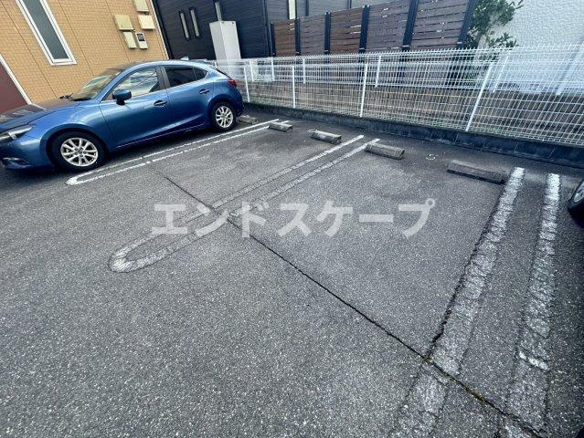 和（なごみ）Ａの駐車場|高崎、前橋のお部屋探しはエンドスケープまで！お客様の理想お聞かせ下さい♪