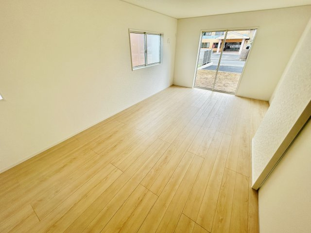 八街市八街ほ第16の居間・リビング