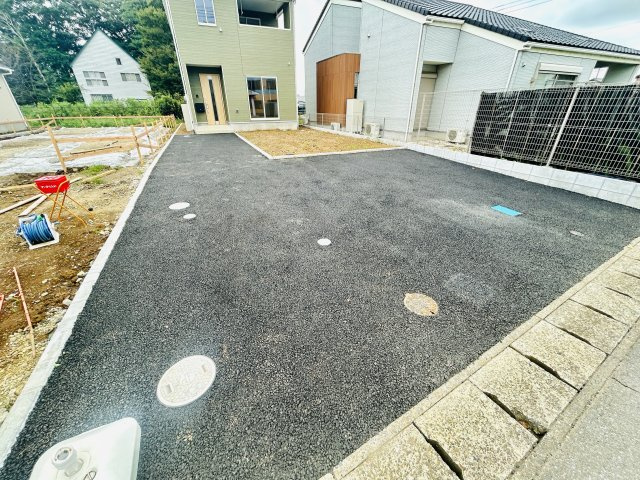 八街市八街ほ第16の駐車場