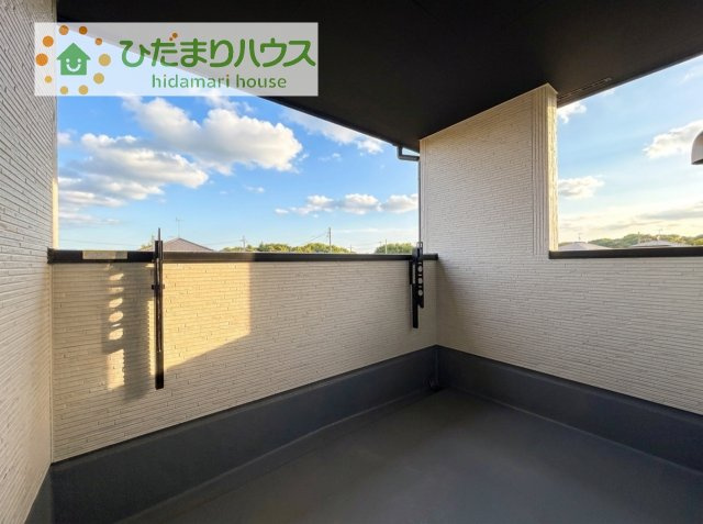 【バルコニー】 | 取手市野々井第1期　新築戸建　1号棟 | 人気が高いインナーバルコニーを採用♪天候を気にせず洗濯物を干せ、紫外線も気にせずに済みます(*^^)v