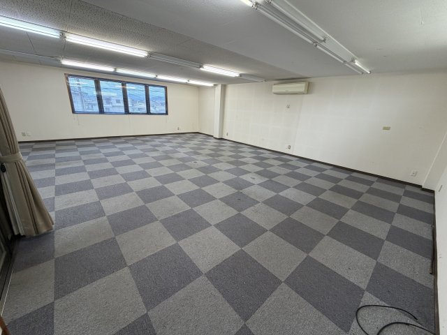 大丸ビルの内装