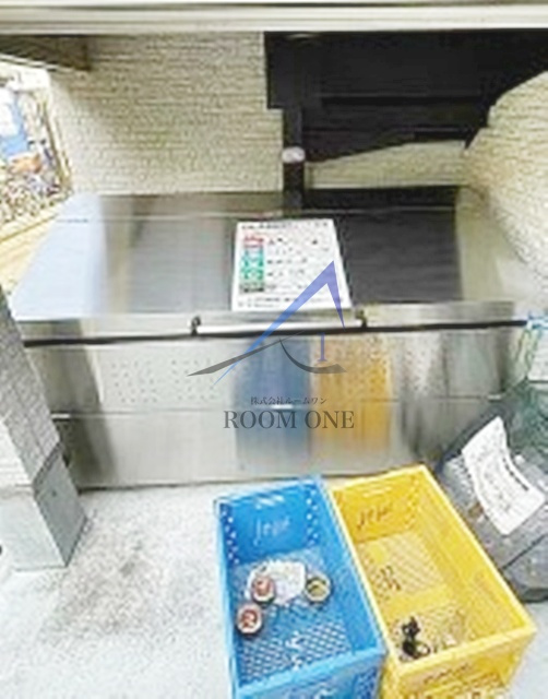 ＱＵＱＵＲＩ　ＫＯＥＮＪＩのその他共用部分|共用ゴミ置き場です。