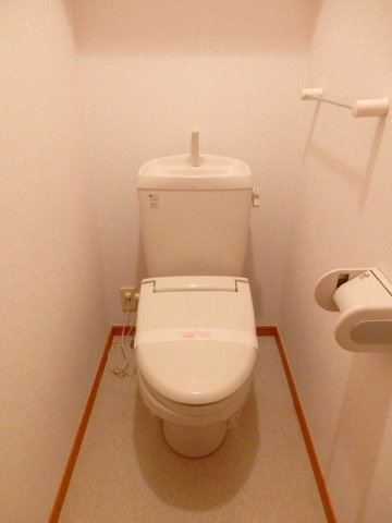 ディア・フリ－デンＡのトイレ|トイレもきれいです