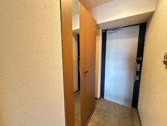 【玄関】 | トニーコート | 別号室の写真になります。現況優先。