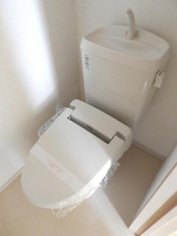 ガーデンハウスⅡのトイレ|コンパクトで使いやすいトイレです