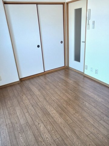 エスポワールメーゾンの居間・リビング|居間です