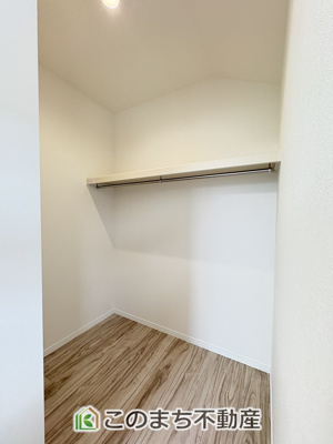 【収納】 | ワイウッドコート古河市上辺見第14期 | 同社施工物件写真。※建具やフローリング、その他仕様が異なる場合がございます。