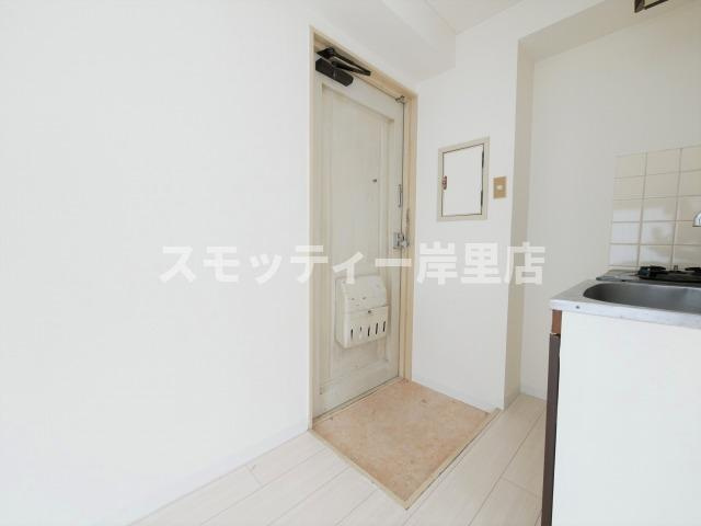 万代住之江コーポの玄関