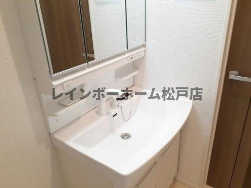 【仲介手数料：50％OFF】対象物件！の洗面所