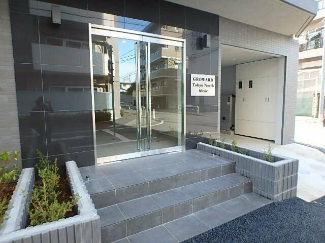 ＧＲＯＷＡＲＤ　Ｔｏｋｙｏ　Ｎｏｒｔｈ　ａｌｉｖｉｅのエントランス