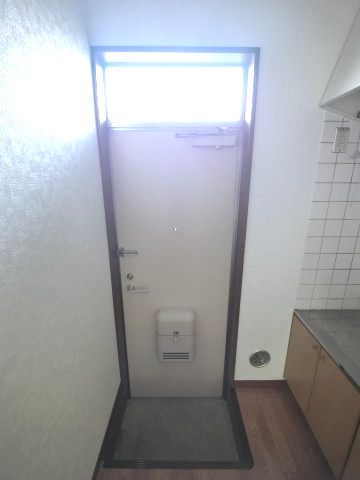 【玄関】