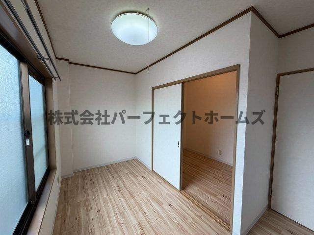 松井ハイツの洋室|スタンダードな洋室です
