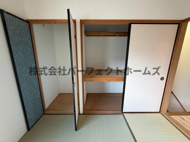 松井ハイツの収納|こまごまとしたものを収納できそうですね