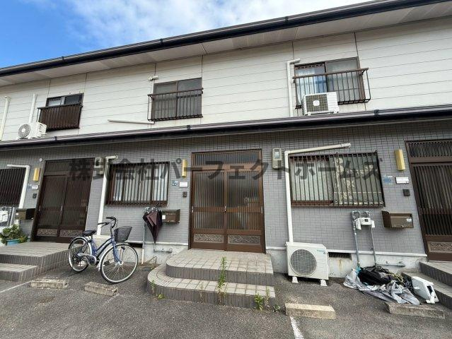 松井ハイツの玄関|毎日通る玄関はこちらです