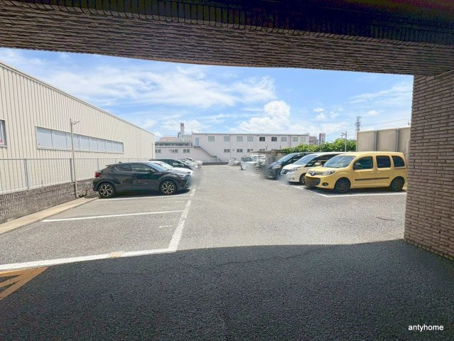 パークハイツアイリス5号館　仲介手数料無料の駐車場