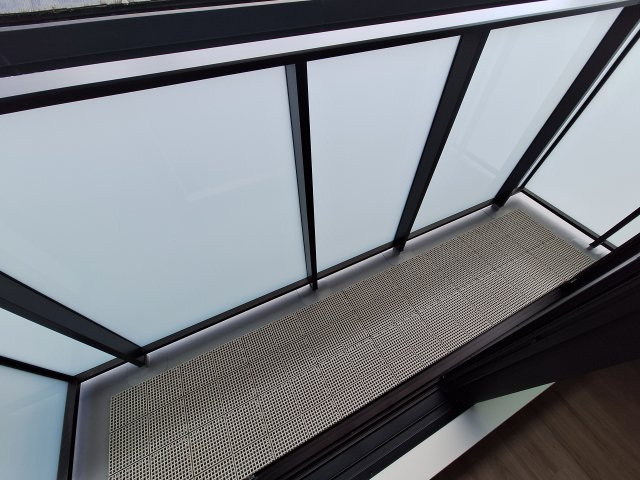 ＨＥＢＥＬ　ＭＡＩＳＯＮ　ＤＵＯのバルコニー