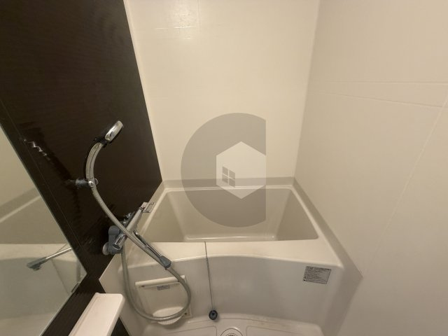 LUXE長田の浴室