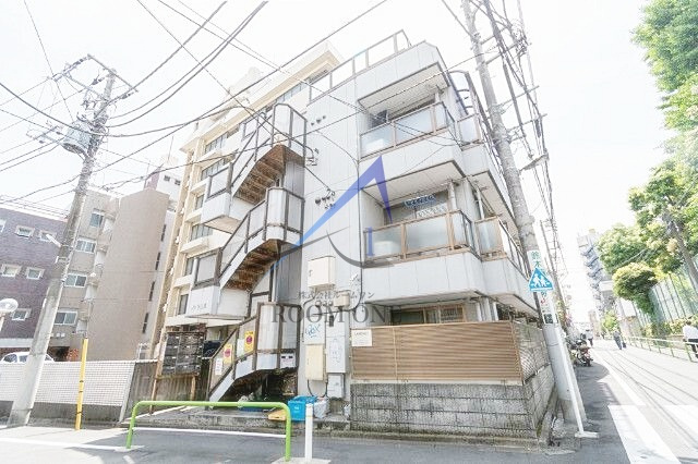 サンドムス
