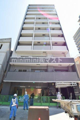 シェリロ神山のエントランス