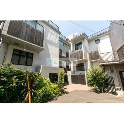 【エントランス】 | 可染館