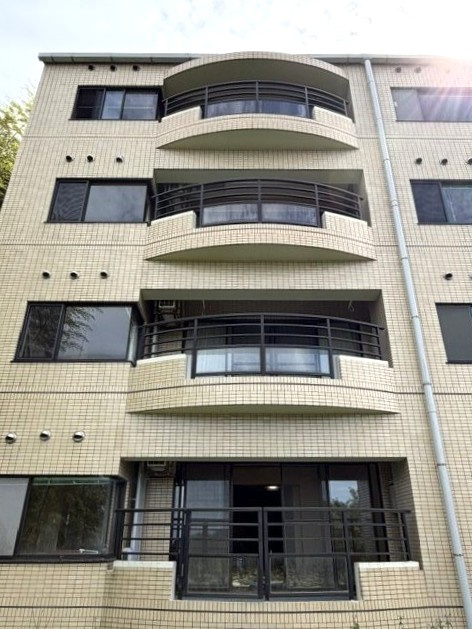 海を望むリフォーム済みマンション　ロワジール川奈の外観