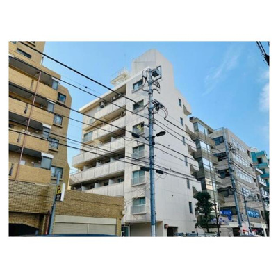【外観】 | レジデンス若松 | 鉄筋コンクリート造のがっちりとした建物。